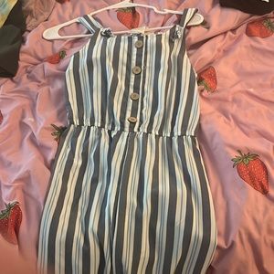 Small jumper. About a twelve